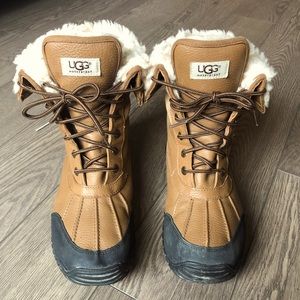 UGG Adirondack Boots